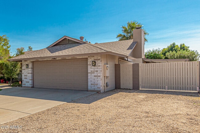 Building Photo - 6243 W Cholla St