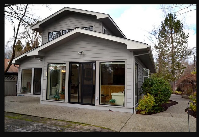 3 bed bath fully furnished home on the Ro... - 3 bed  bath fully furnished home on the Ro...