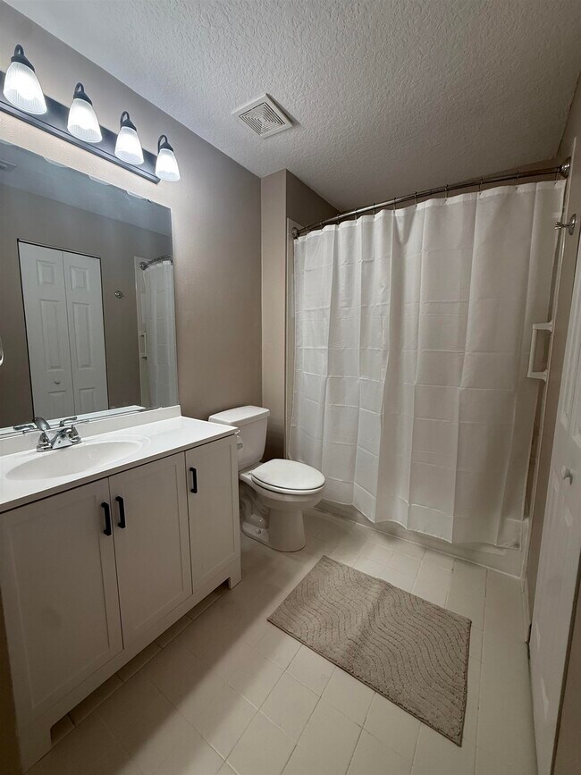 Building Photo - 24200 Harbour Vista Cir