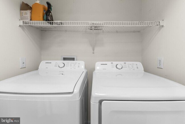 Building Photo - 45490 Whistling Terrace