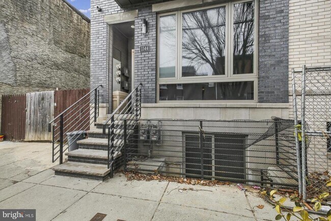 Building Photo - 1544 S 20th St