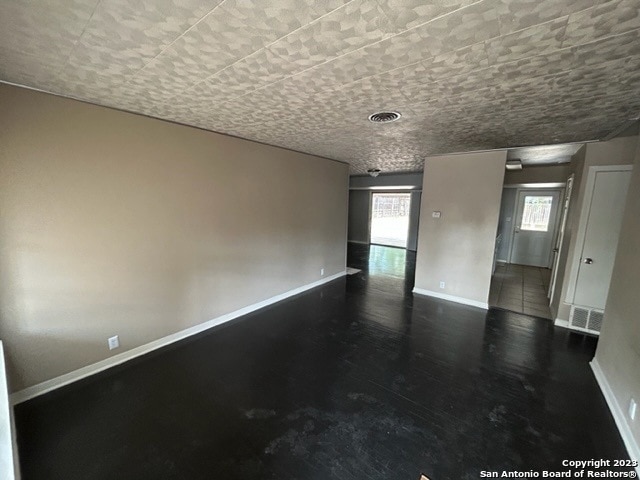 Building Photo - 167 Ave Del Rey