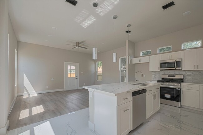 Building Photo - 7207 Force St