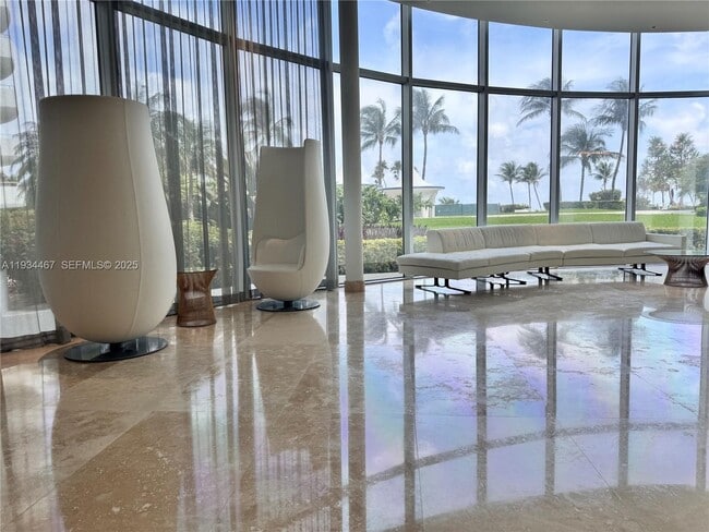 Building Photo - 5161 Collins Ave