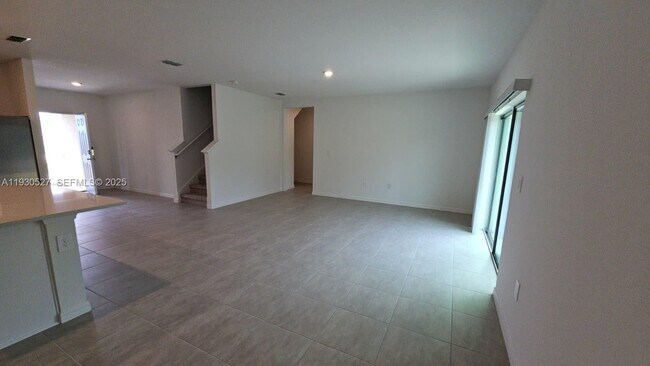 Building Photo - 4724 Yellow Elder Wy