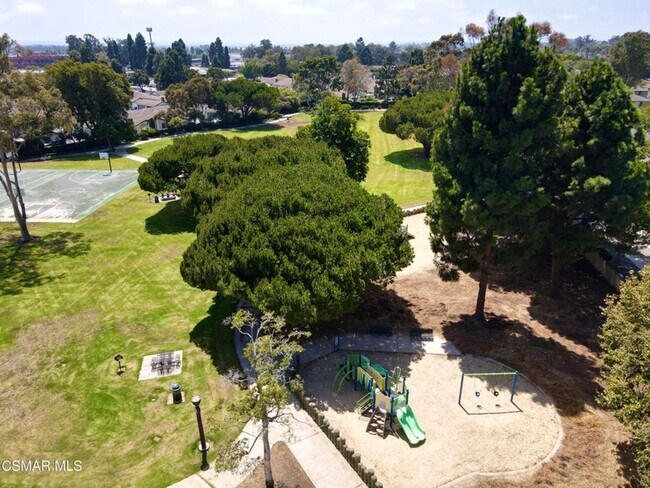 Building Photo - 1300 Saratoga Ave