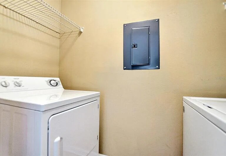 Building Photo - 4207 S Dale Mabry Hwy