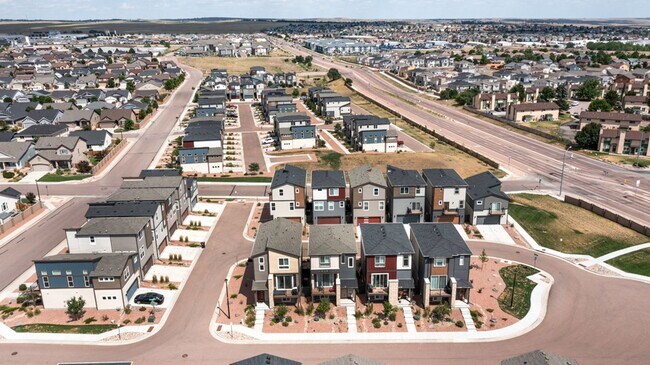 Building Photo - Wonderful Home