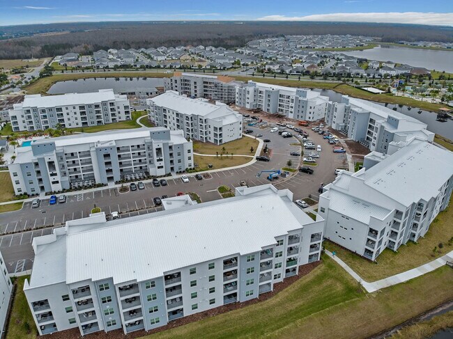 Building Photo - 3121 Paradox Cir