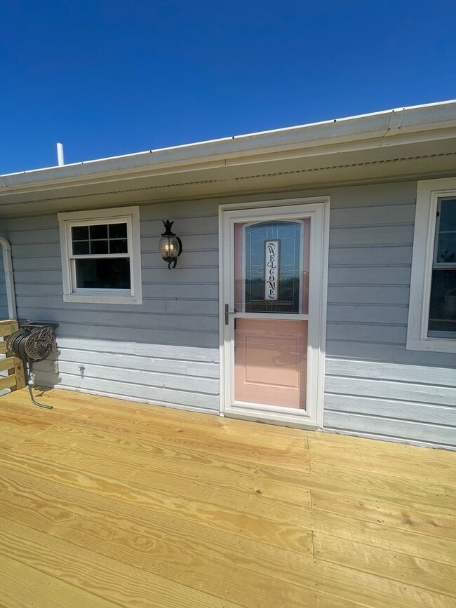 Building Photo - Long term rental in Nags Head