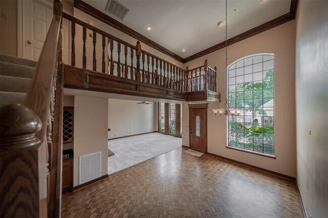 Building Photo - 9559 Doliver Dr