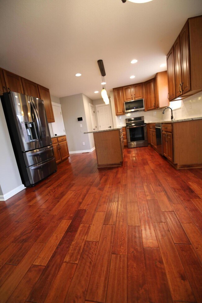 Building Photo - 7543 Ashley Meadow Dr