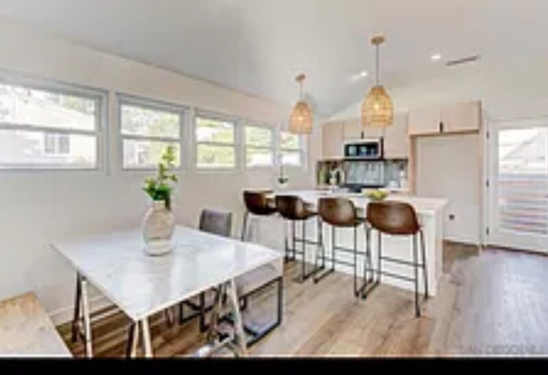 Building Photo - 4615 Noyes St