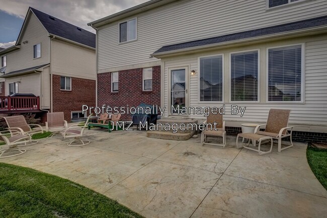 Building Photo - 28285 Cottage Ln