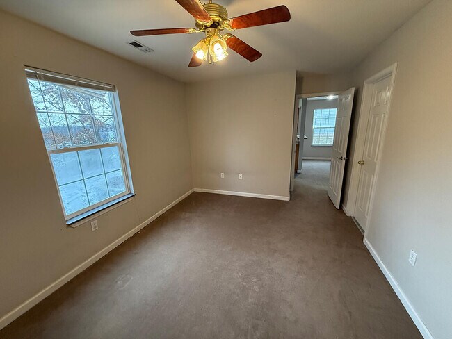 Building Photo - 5315 E Trikalla Dr