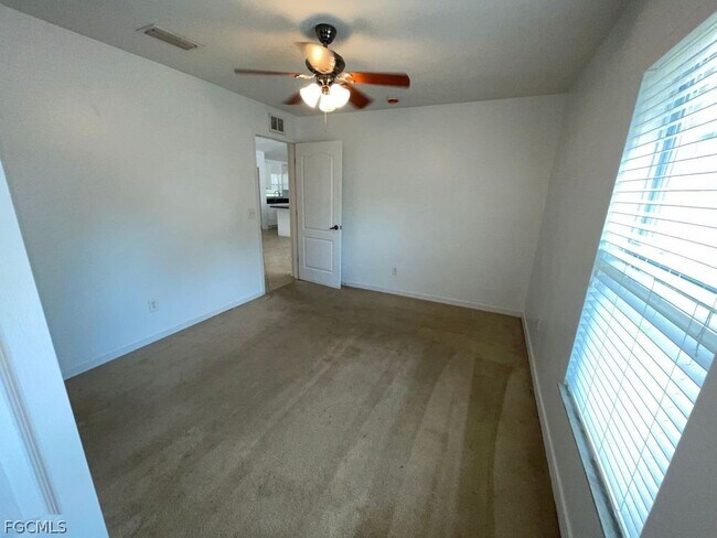 Building Photo - 2614 Carol Pl