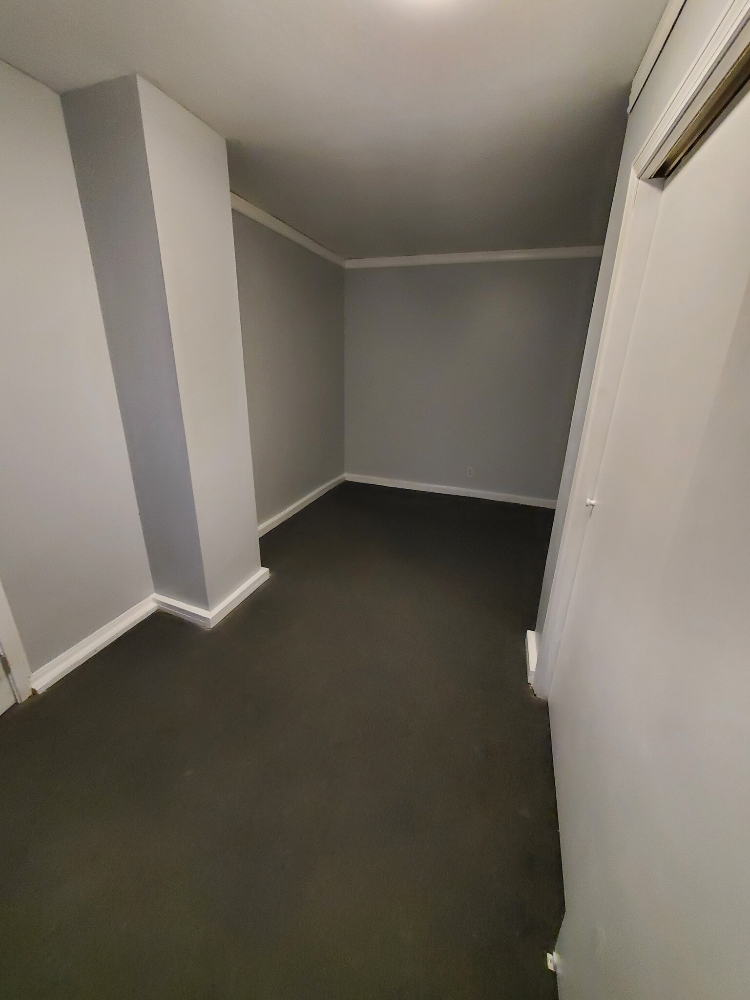 Room 2 - 104 Fair St