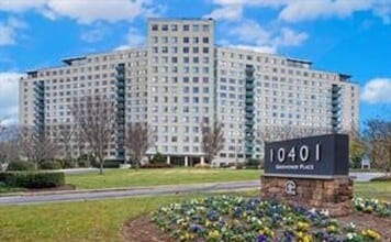 Building Photo - Luxury 2-bedroom 2-bath condo in Grosvenor...