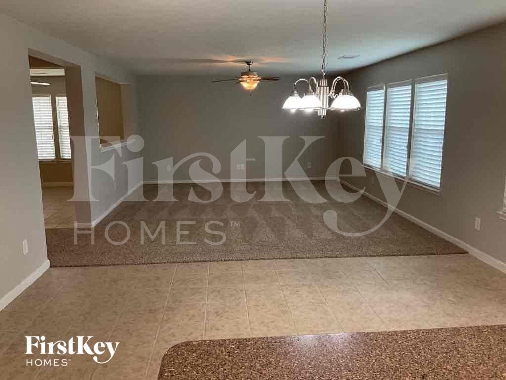 Building Photo - 6626 Hollow Harvest Ln