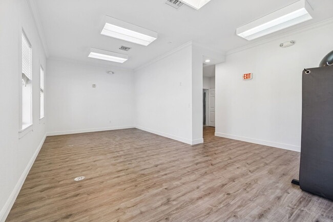 Building Photo - 12715 Taylor Nicolas Dr