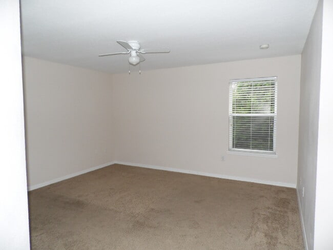 Building Photo - 4005 Pemberly Pines Cir
