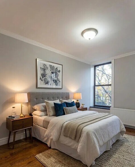 Building Photo - 437 W 53rd St