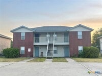 Building Photo - 1102 Circle M Dr