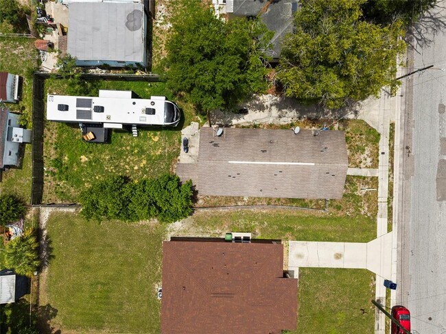 Building Photo - 1605 E 29th Ave