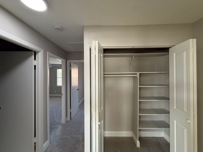 Building Photo - New Everything 4BR Townhome with Private Lower Level Suite | Stainless Kitchen | LVP + New Carpet...