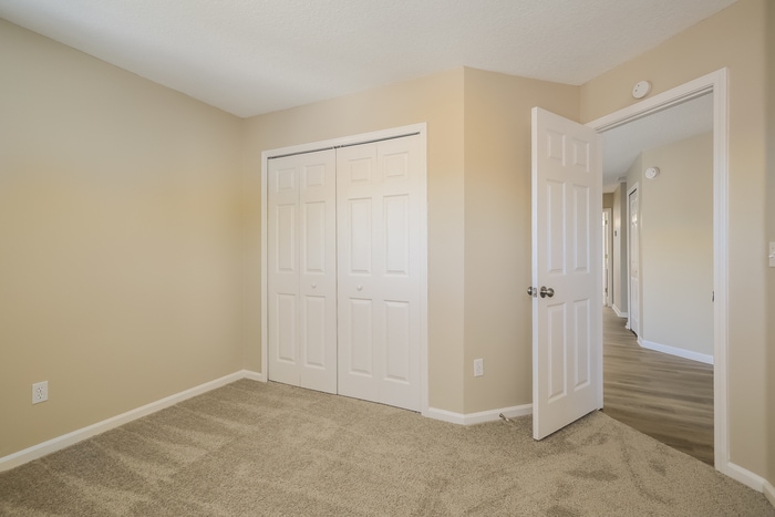 Building Photo - 206 Dover Bluff Dr