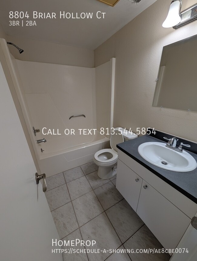 Building Photo - 8804 Briar Hollow Ct