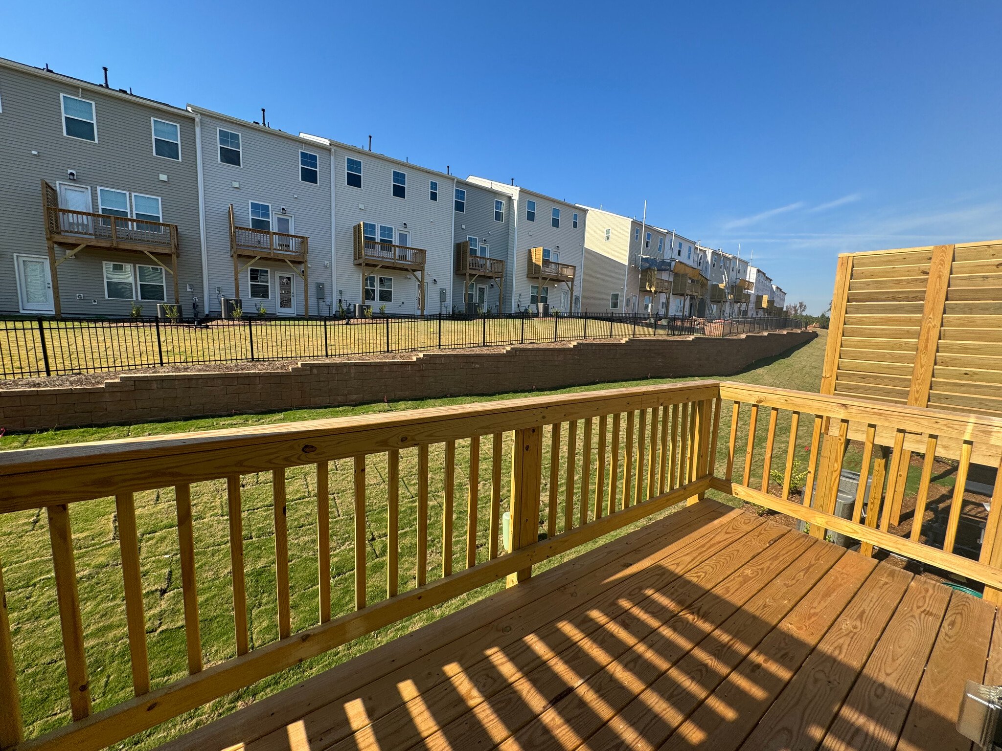 Building Photo - Room in Townhome on Castle Loch Ln