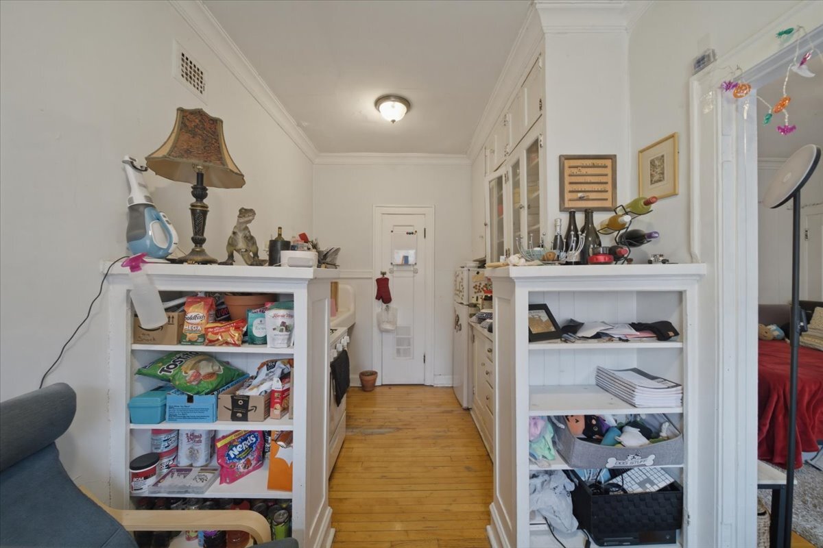 Building Photo - 3449 N Elaine Pl