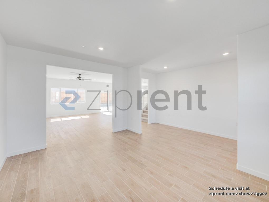 Building Photo - 1753 N Mitchell St