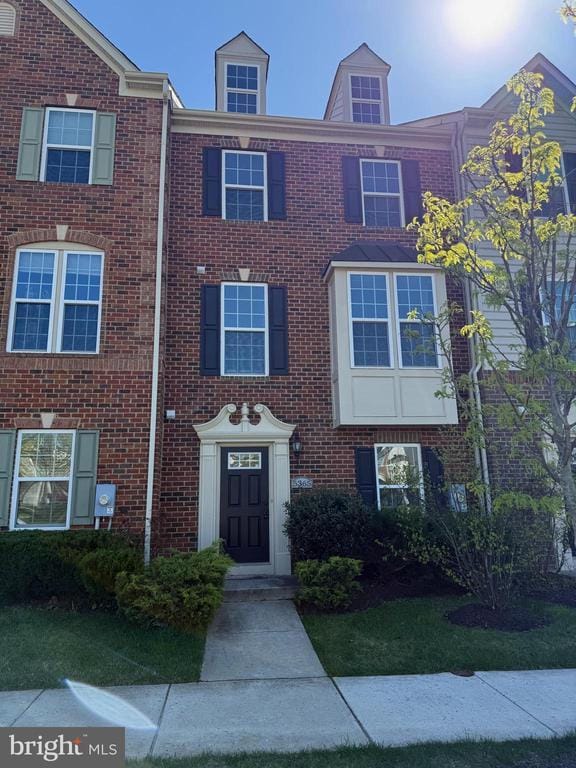 Building Photo - 5365 S Center Dr