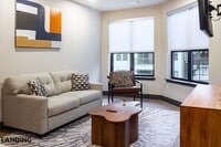 Building Photo - 415 E 2nd St S