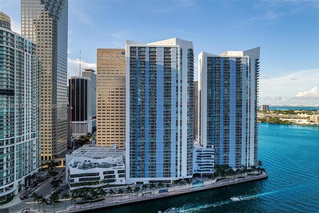 Building Photo - 325 S Biscayne Blvd