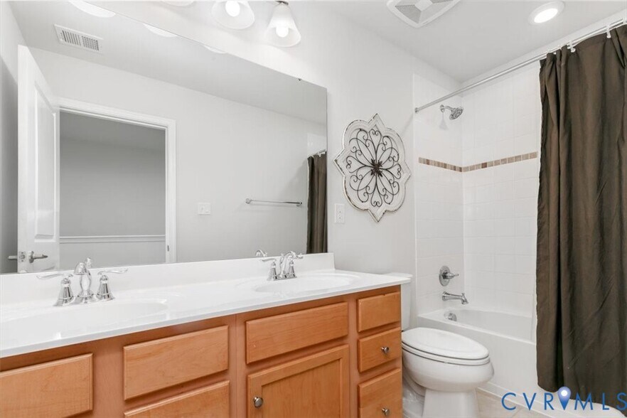 Building Photo - 10430 Eagle Ct