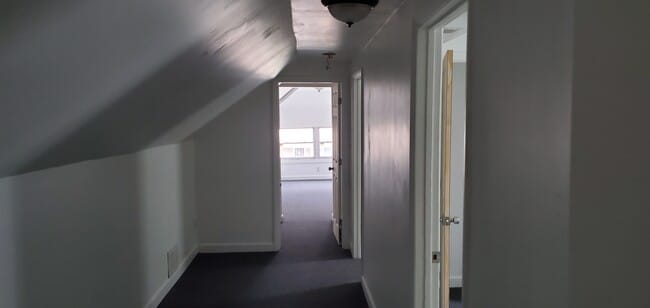 Building Photo - 10520 S Perry Ave