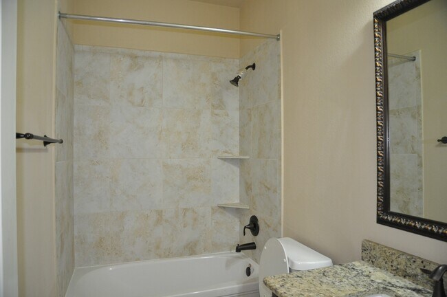 Building Photo - 27619 Lodgemist Ct