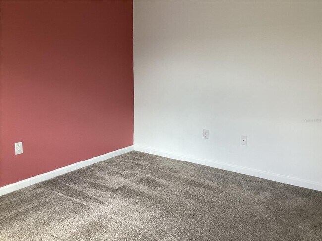 Building Photo - 260 Pershing St