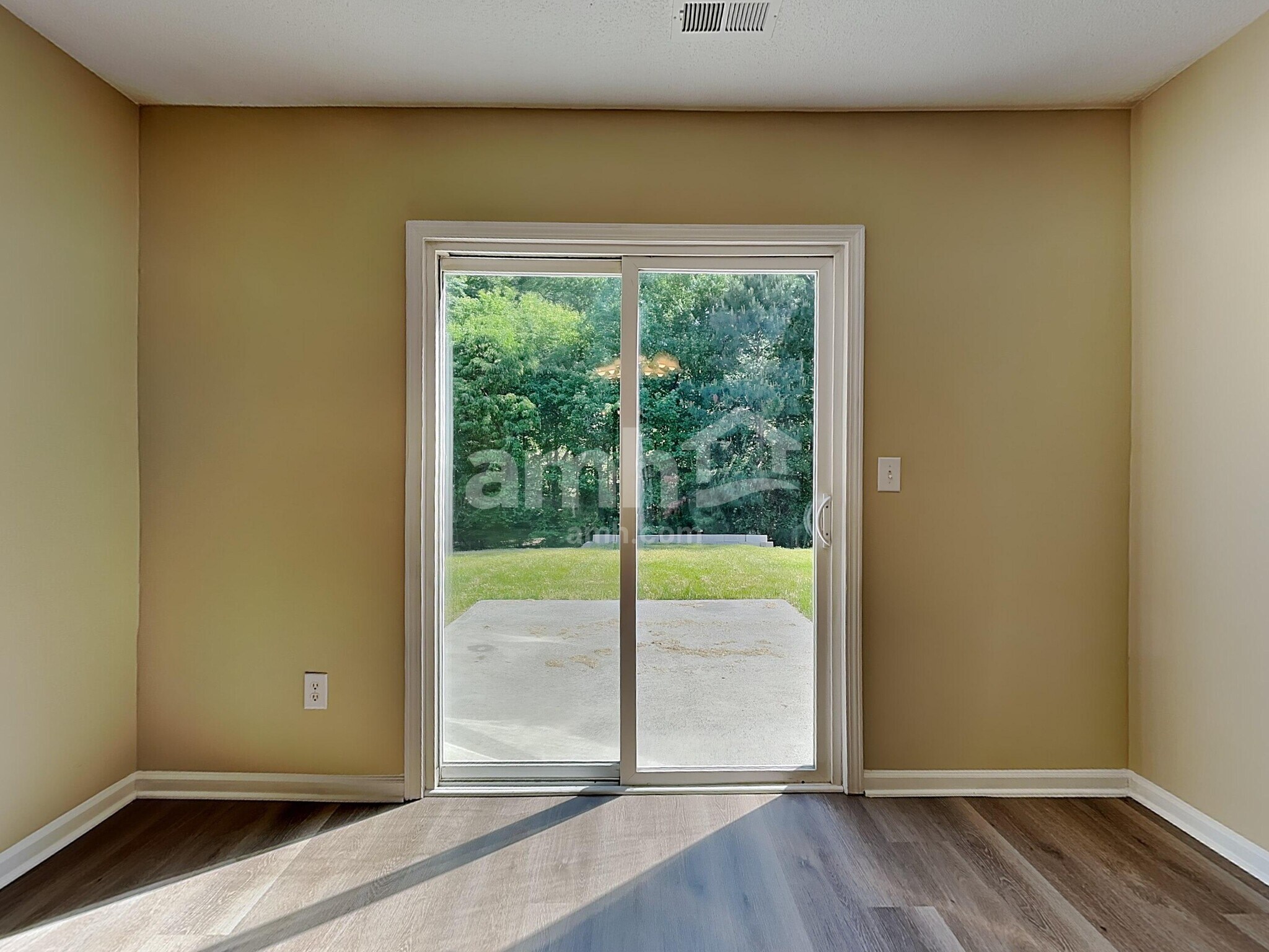 Building Photo - 3600 Mountain Brook Cir