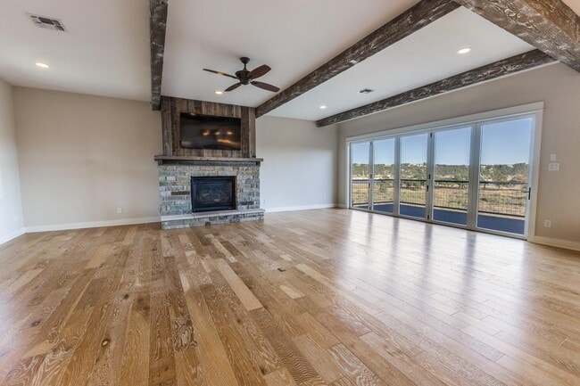 Building Photo - 2217 Seabiscuit Cv