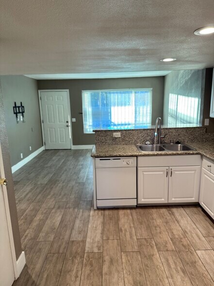 Building Photo - 1921 Goodwill St