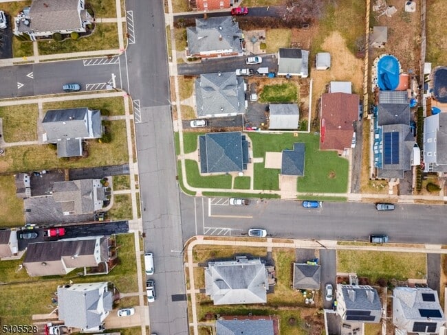 Building Photo - 78 Anderson St