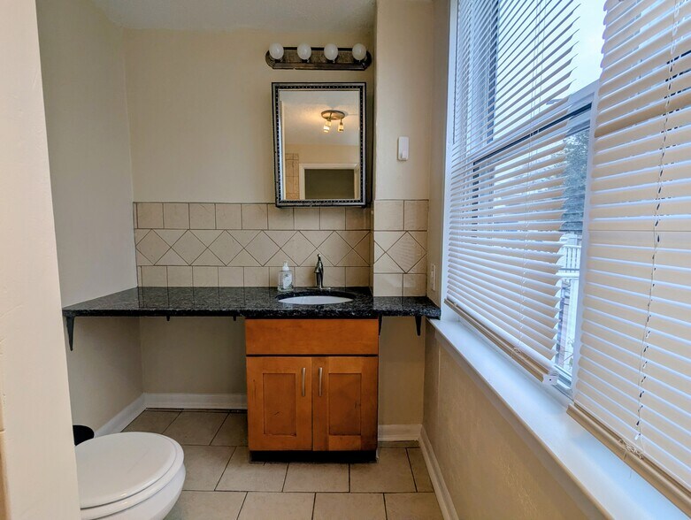 Bathroom - 7414 Montour St