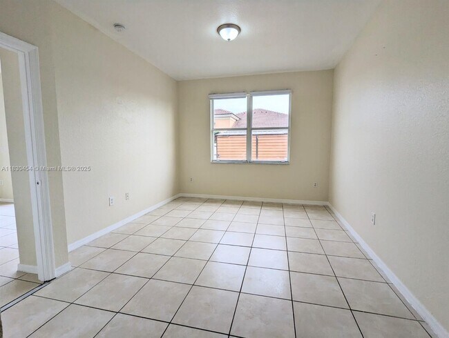 Building Photo - 10968 SW 236th Terrace
