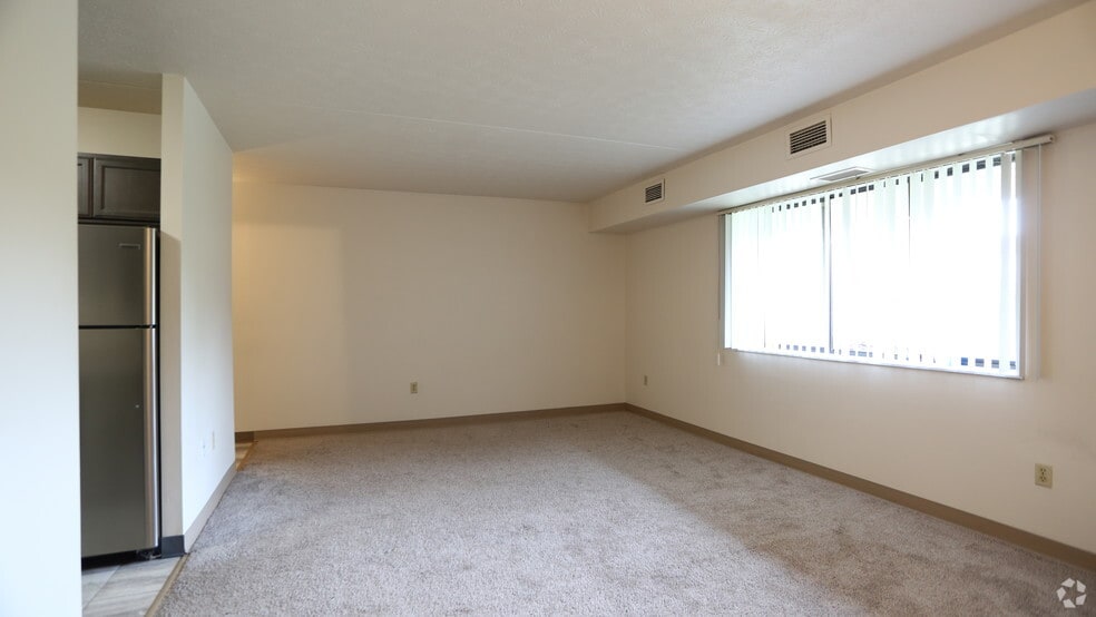 The Vineyards 1200 Vineyard Dr Broadview Heights OH 44147 Apartment