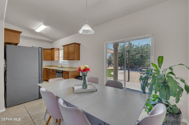 Building Photo - 14209 Trigger Rock Ln