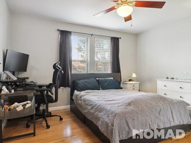 Building Photo - 3 Bedroom Townhome in Aurora